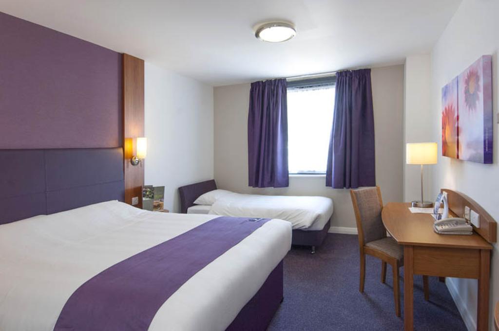 Premier Inn Newcastle Airport South Woolsington الغرفة الصورة